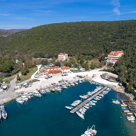 Porto By Istrian Beaches * 크르니카