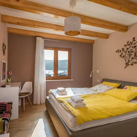 With Sea Views, Jacuzzi, And Roof Terrace Villa *